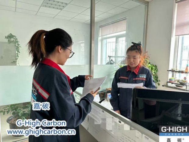 不斷提高，服務客戶