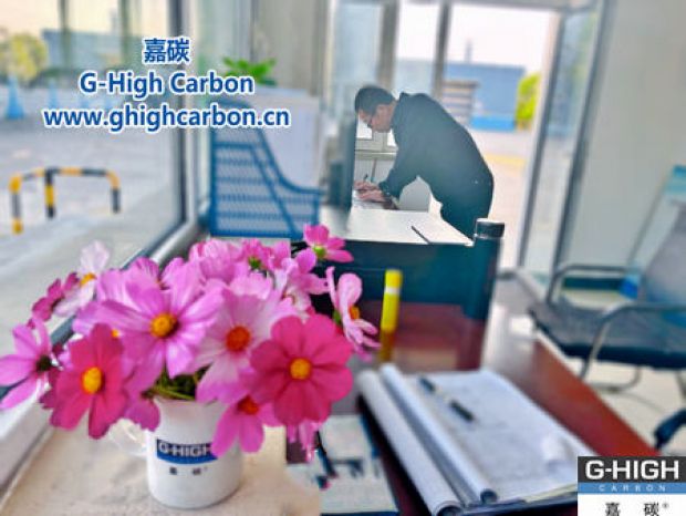 嘉碳員工巧手布置，辦公環(huán)境煥發(fā)新生
